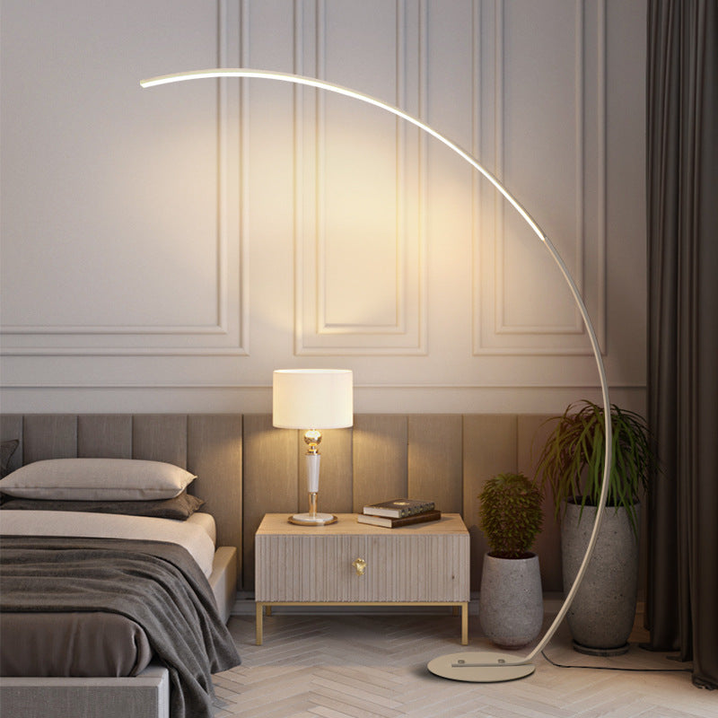 Diff Crescent Arc LED Floor Lamp-DF7001