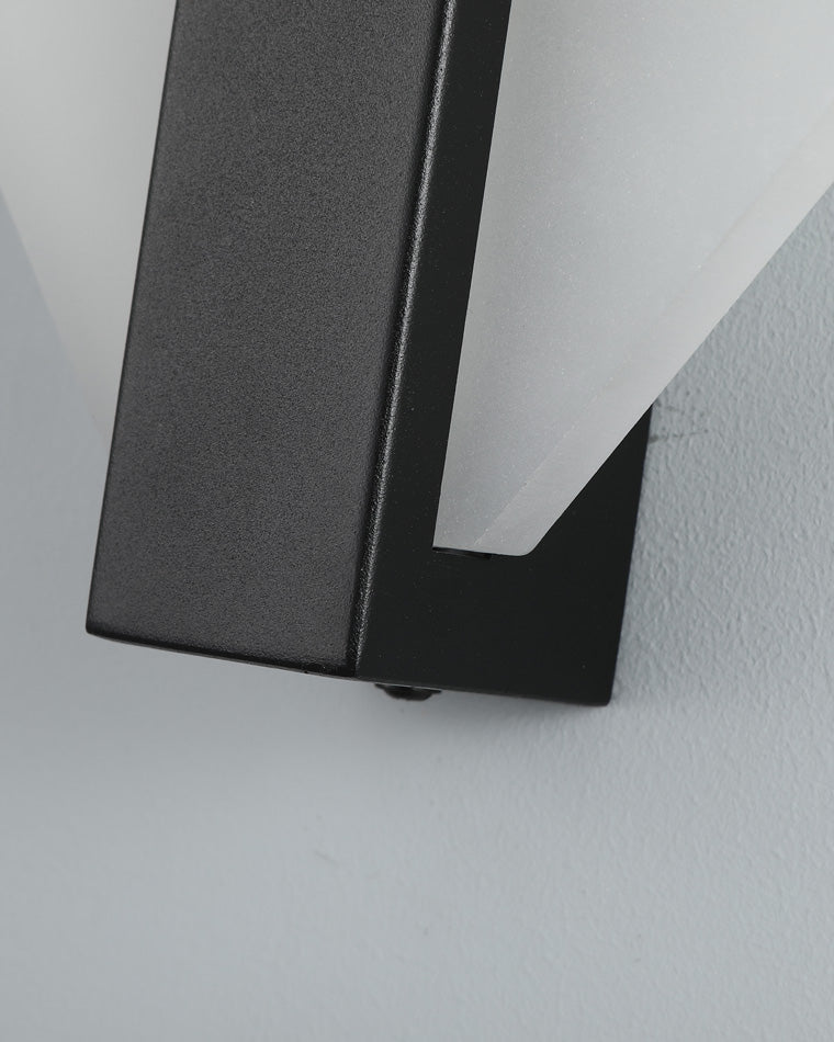 Diff Geometric Acrylic Accent Wall Sconce-DF6083