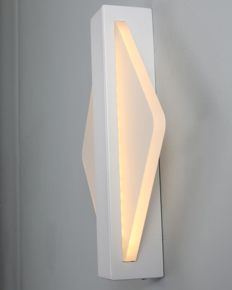 Diff Geometric Acrylic Accent Wall Sconce-DF6083
