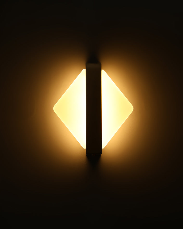 Diff Geometric Acrylic Accent Wall Sconce-DF6083