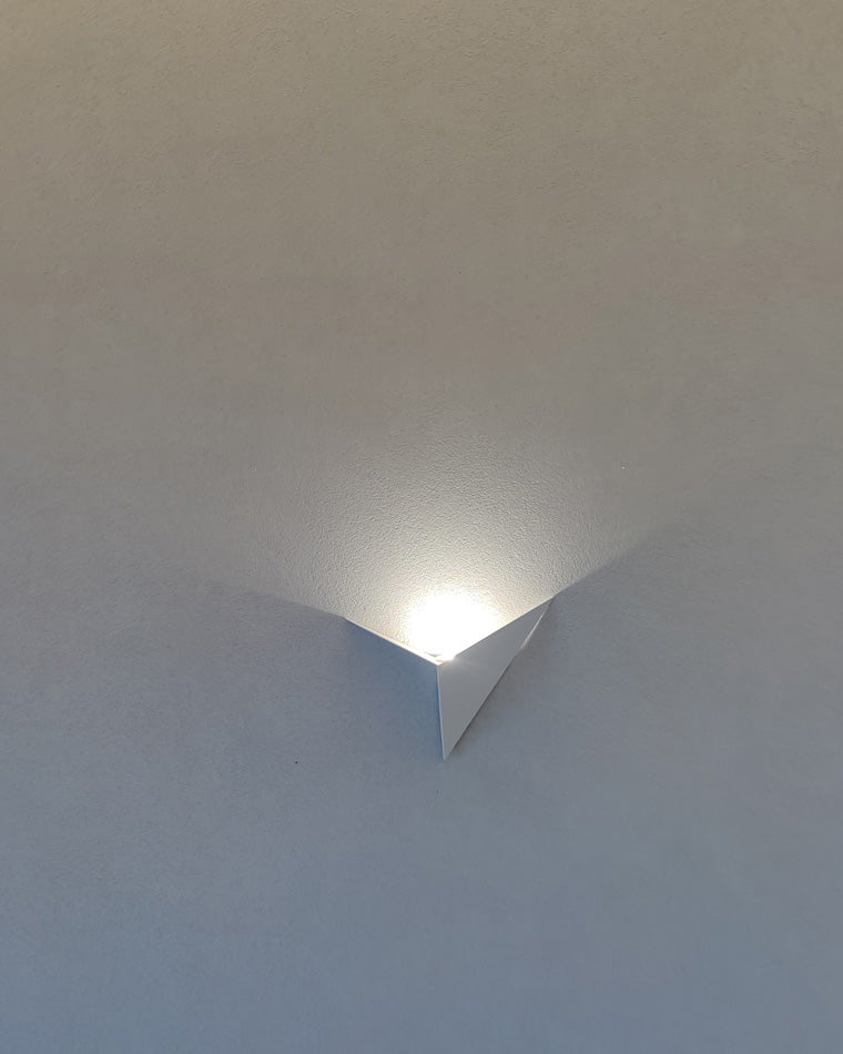 Diff Sculptural Accent Wall Sconce-DF6026