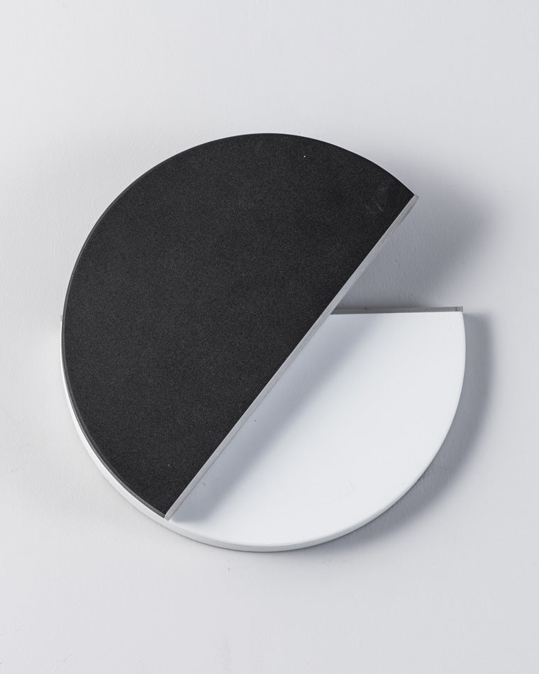 Diff Adjustable Black & White Round Disc Wall Lamps-DF6071
