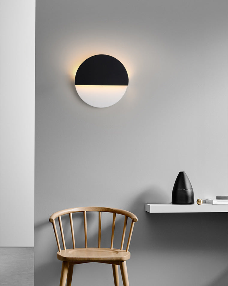 Diff Adjustable Black & White Round Disc Wall Lamps-DF6071