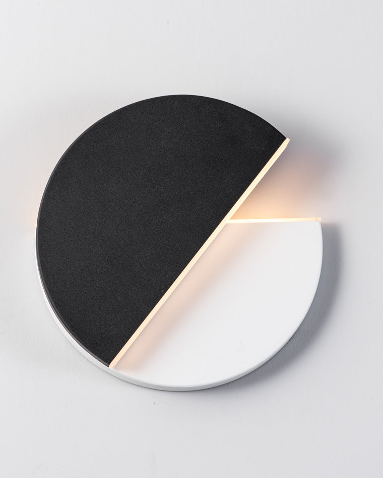 Diff Adjustable Black & White Round Disc Wall Lamps-DF6071