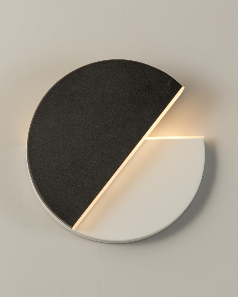 Diff Adjustable Black & White Round Disc Wall Lamps-DF6071