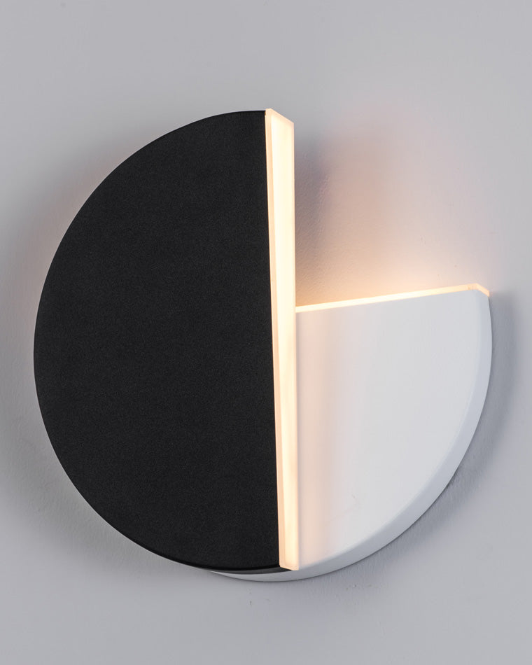 Diff Adjustable Black & White Round Disc Wall Lamps-DF6071