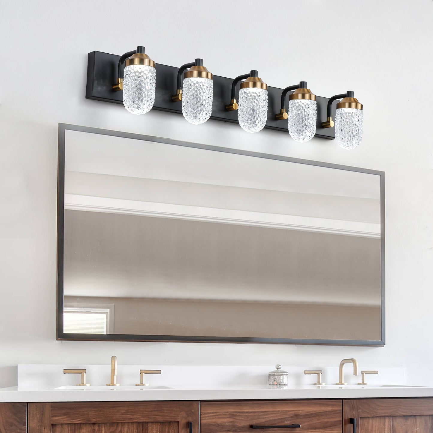 Vanity Lights With 5 LED Bulbs For Bathroom Lighting-DG2047
