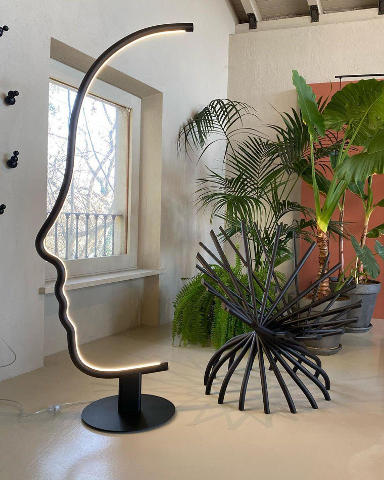 Diff Facial Profile Sculptural Floor Lamp-DF7002