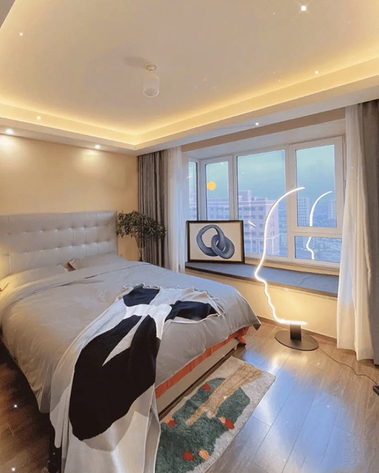 Diff Facial Profile Sculptural Floor Lamp-DF7002