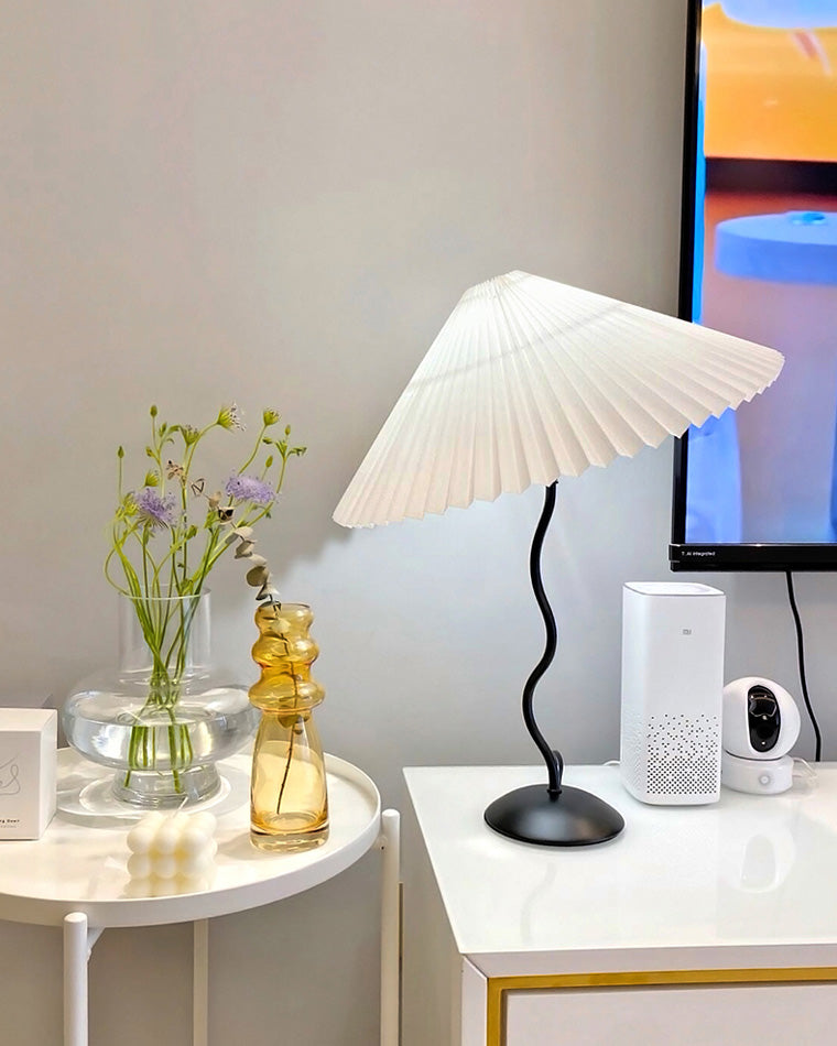 Diff Pleated Squiggle Floor Lamp-DF7011