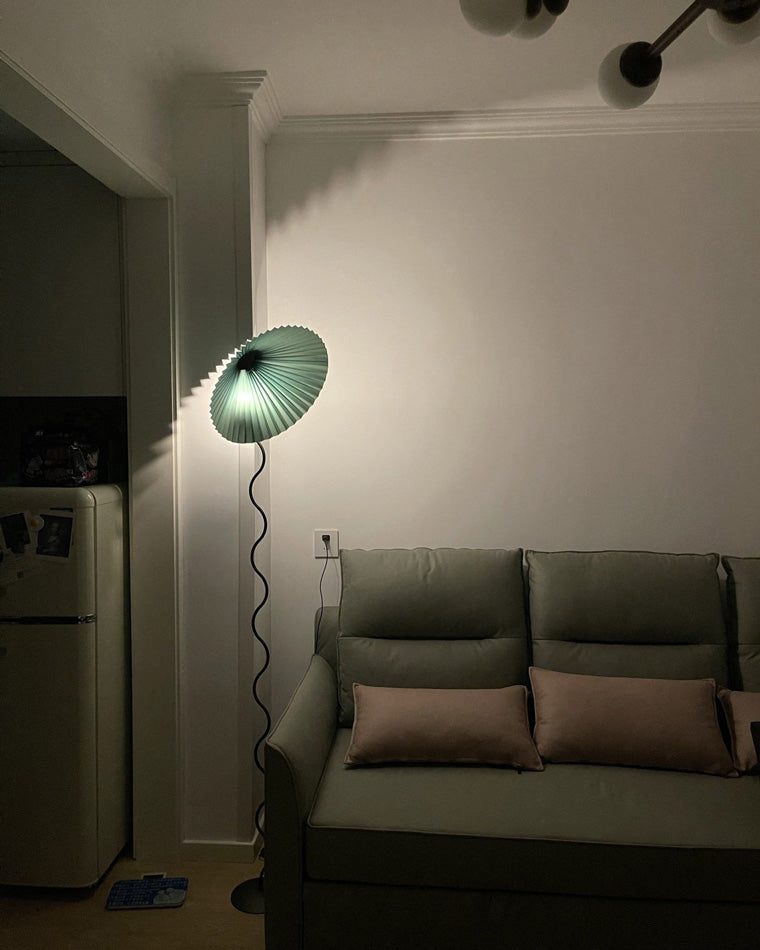 Diff Pleated Squiggle Floor Lamp-DF7011