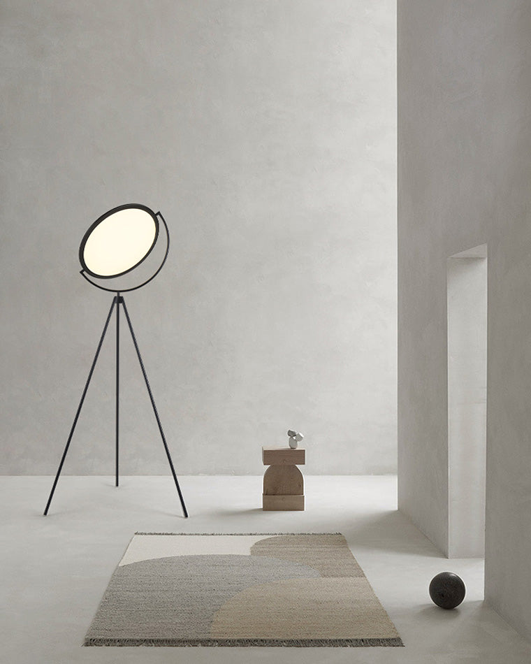 Diff Adjustable Tripod Floor Lamp-DF7027