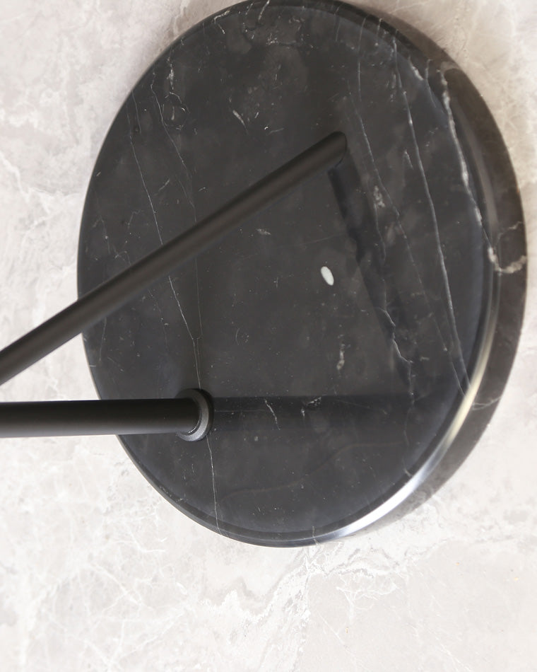Diff Linear Reading Floor Lamp with Charging Tray-DF7061