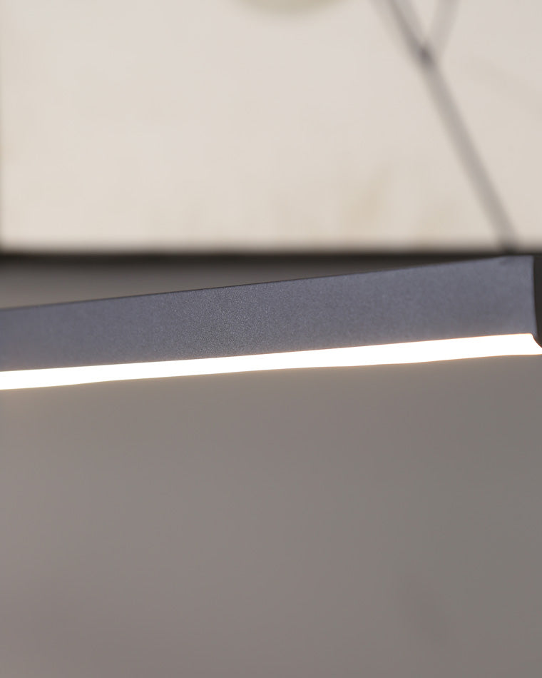 Diff Linear Reading Floor Lamp with Charging Tray-DF7061