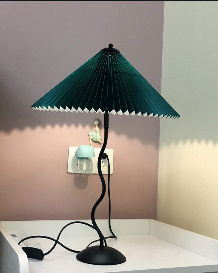 Diff Wavy Pleated Table Lamp-DF8001