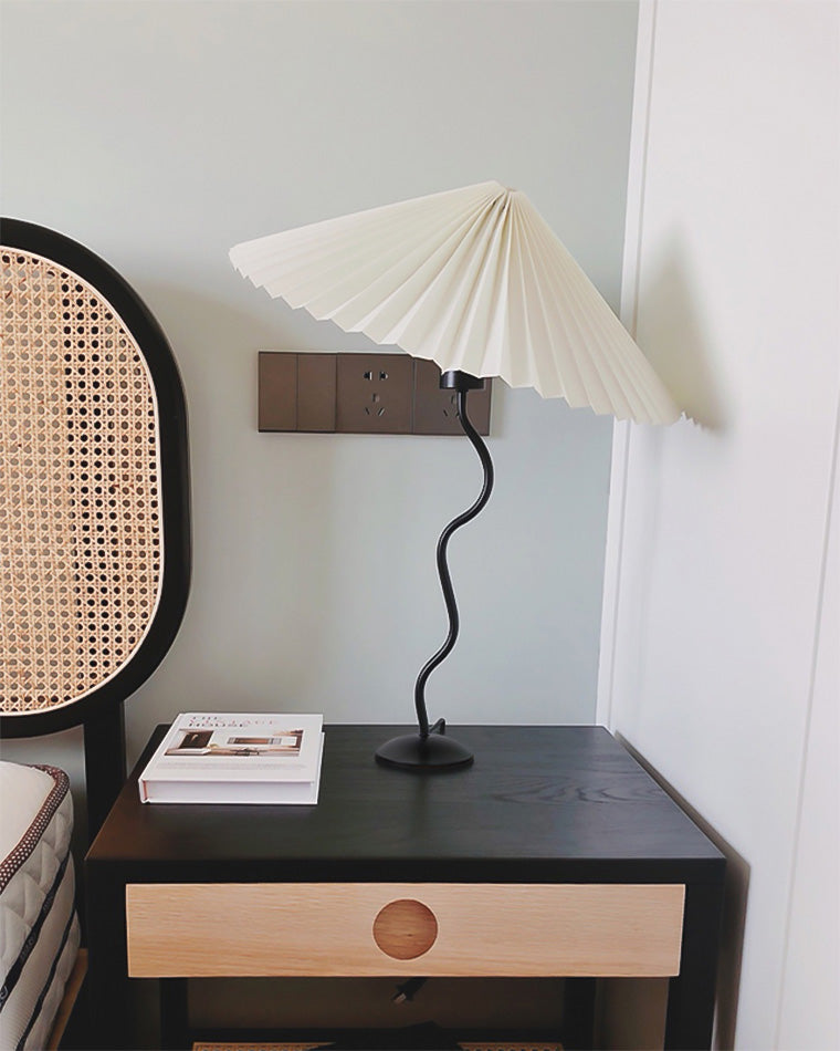 Diff Wavy Pleated Table Lamp-DF8001