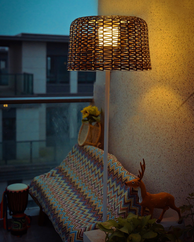 Diff Solar Rattan Floor lamp Outdoor Light-DF9011