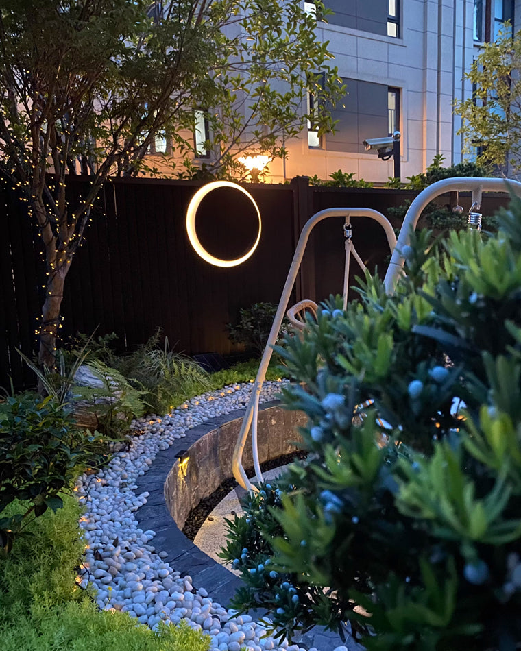 Diff Waning Moon Wall Outdoor Light DF9012