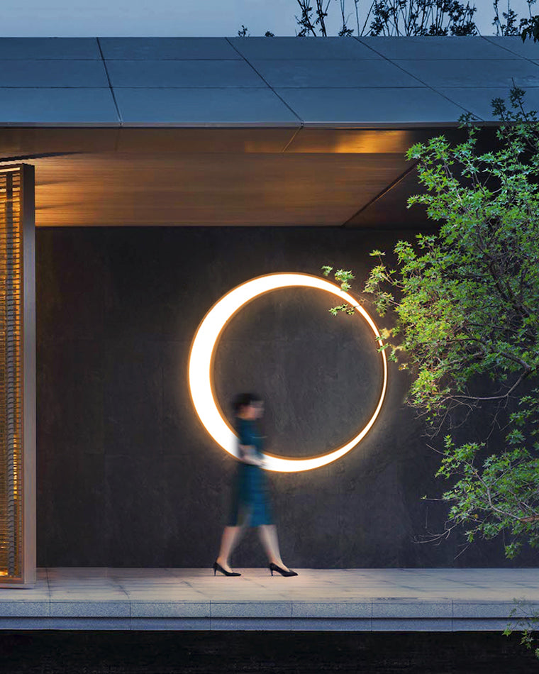 Diff Waning Moon Wall Outdoor Light DF9012