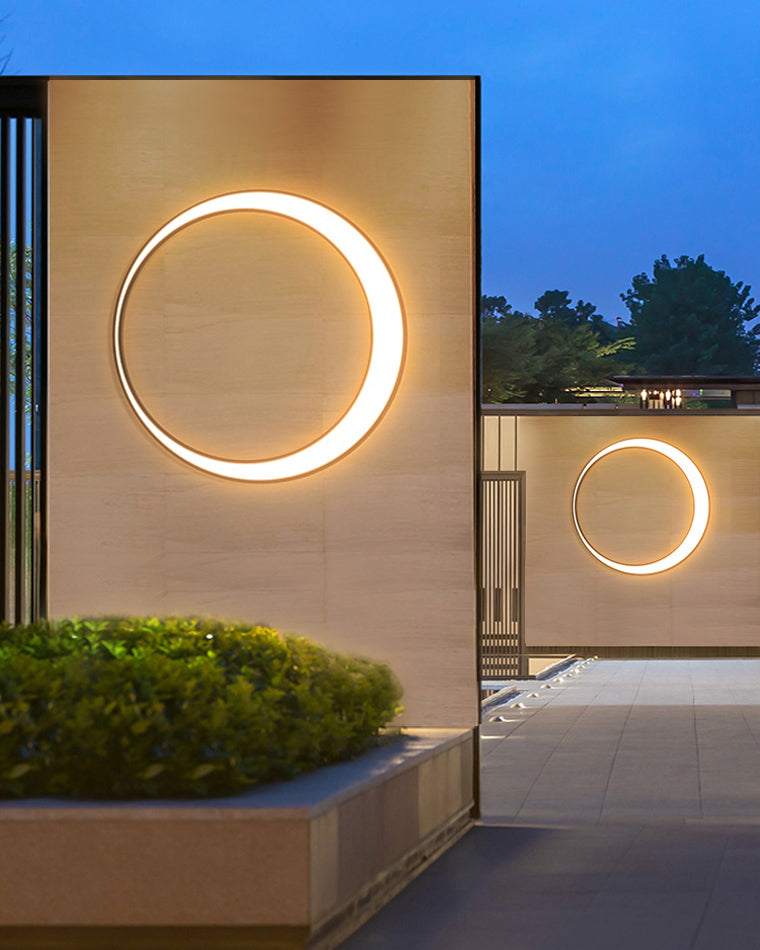 Diff Waning Moon Wall Outdoor Light DF9012