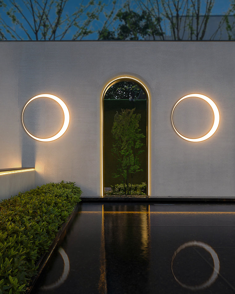 Diff Waning Moon Wall Outdoor Light DF9012