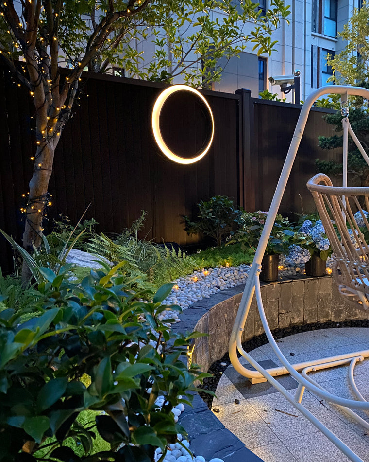 Diff Waning Moon Wall Outdoor Light DF9012