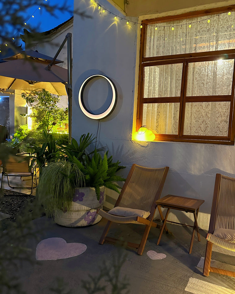 Diff Waning Moon Wall Outdoor Light DF9012