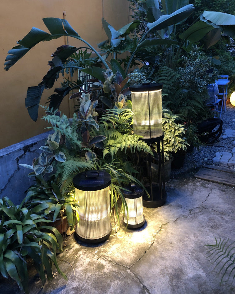 Diff Solar Pleated Glass Lantern Outdoor Light-DF9043