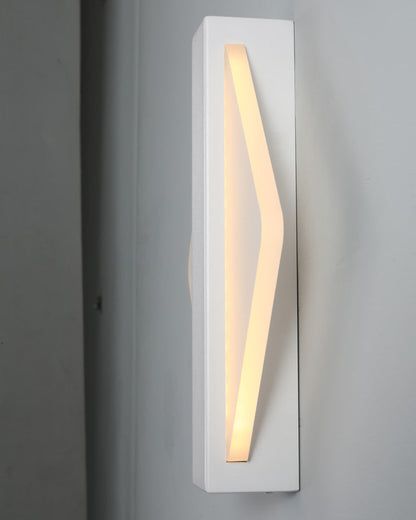 Diff Geometric Acrylic Accent Wall Sconce-DF6083
