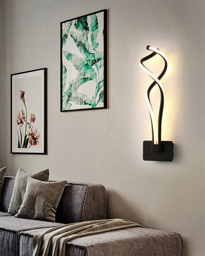 Diff Musical Note Sculptural Wall Sconce-DF6015