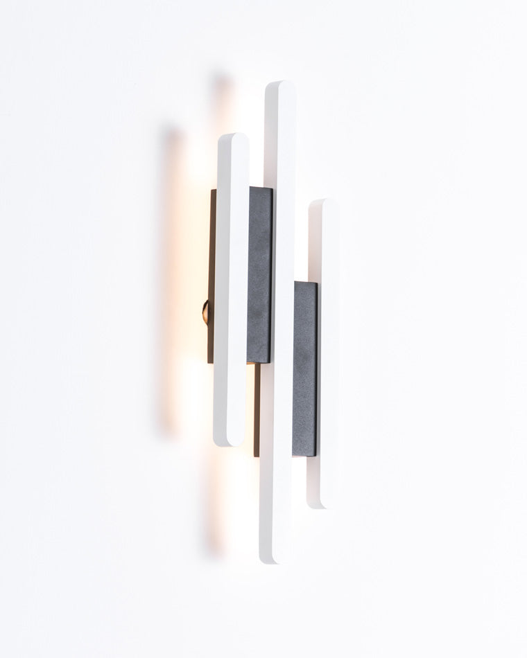 Diff Sculptural Wall Sconce-DF6074