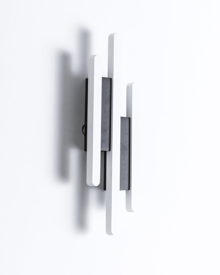 Diff Sculptural Wall Sconce-DF6074