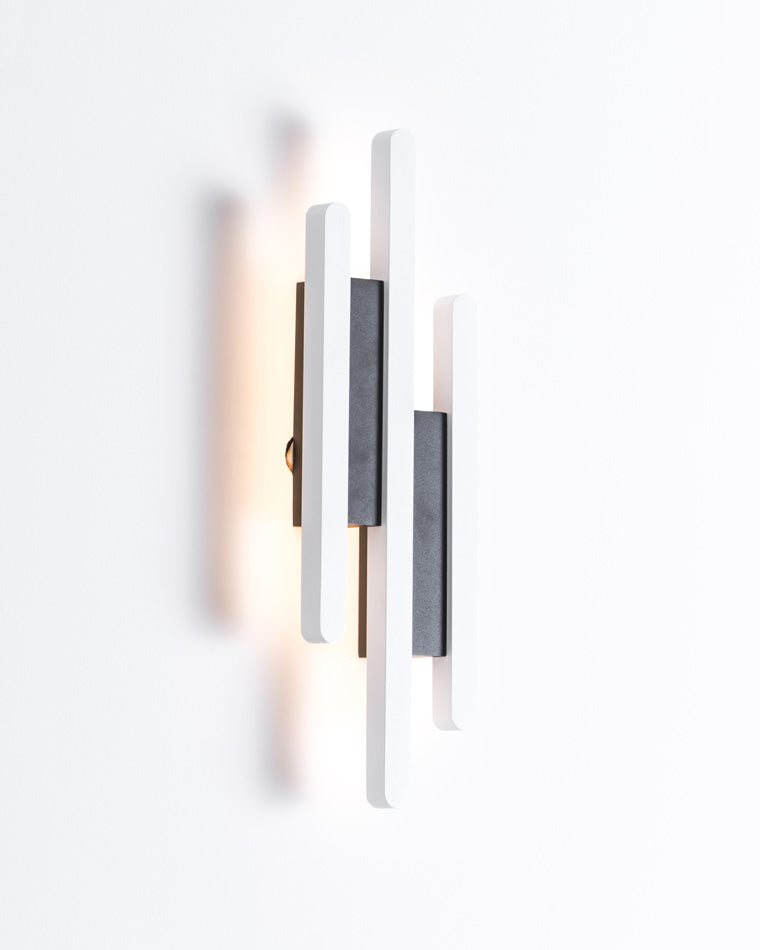 Diff Sculptural Wall Sconce-DF6074