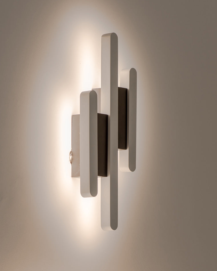 Diff Sculptural Wall Sconce-DF6074