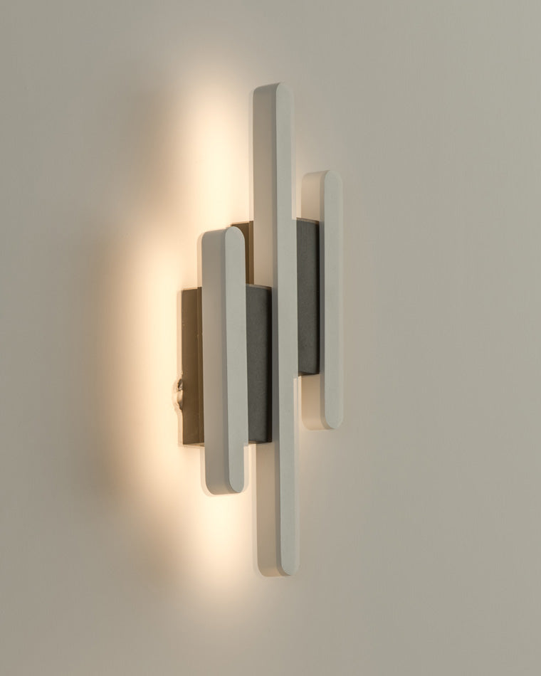 Diff Sculptural Wall Sconce-DF6074