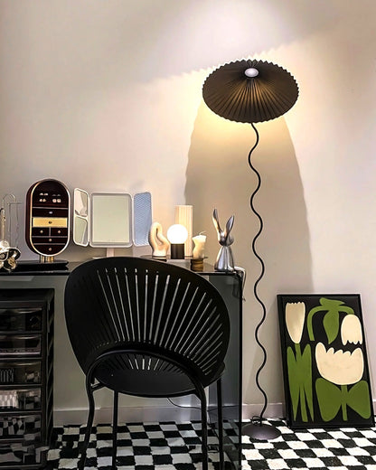 Diff Pleated Squiggle Floor Lamp-DF7011