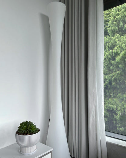 Diff Tall Cylinder Floor Lamp with Hue Dimmer-DF7043