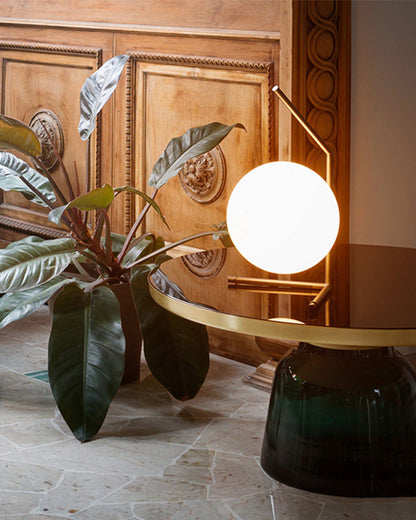Diff Milk Glass Globe Table Lamp-DF8011