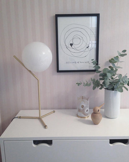 Diff Milk Glass Globe Table Lamp-DF8011